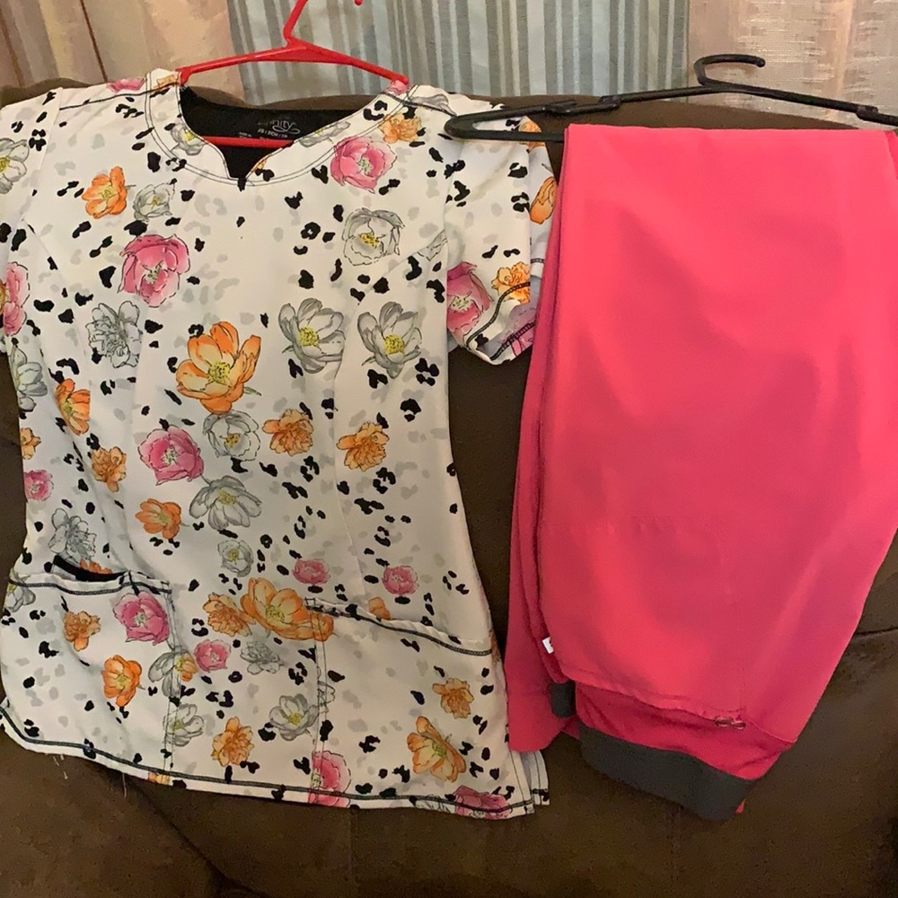 Cherokee infinity scrub set xs